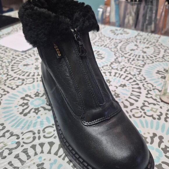 Blondo genuine shirling real leather winter boots - 6.5B - Picture 3 of 7